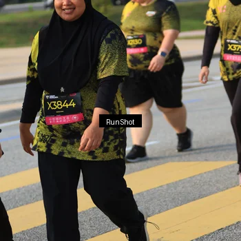 Runner Photo 6996088