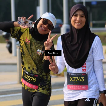 Runner Photo 6996099