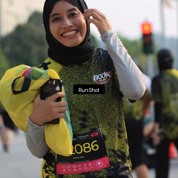 Runner Photo 6996100