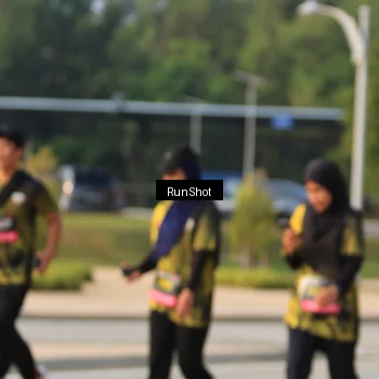 Runner Photo 6996110