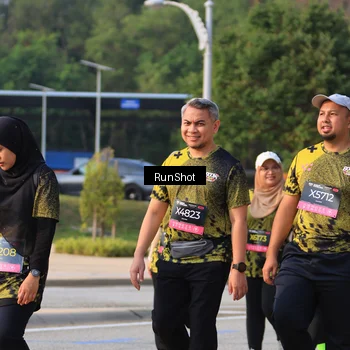 Runner Photo 6996119