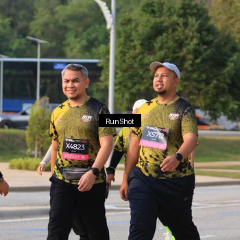 Runner Photo 6996122