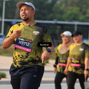 Runner Photo 6996129
