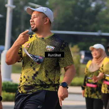 Runner Photo 6996143
