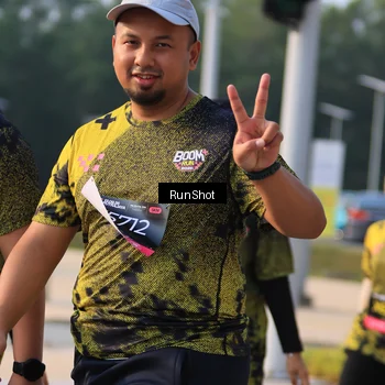 Runner Photo 6996146