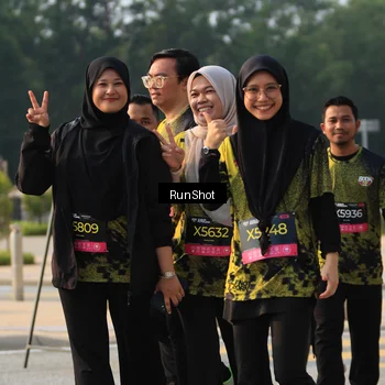 Runner Photo 6996153