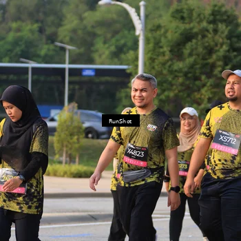 Runner Photo 6996158