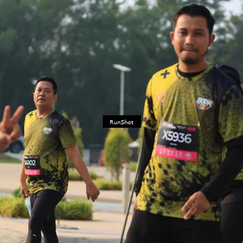 Runner Photo 6996168