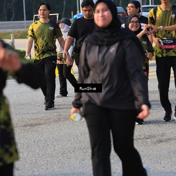 Runner Photo 6996187