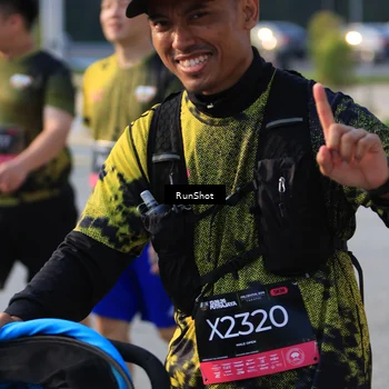 Runner Photo 6996210