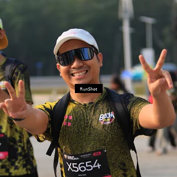 Runner Photo 6996220