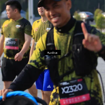 Runner Photo 6996240