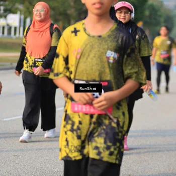 Runner Photo 6996279