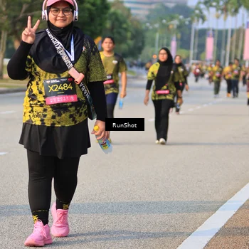 Runner Photo 6996293