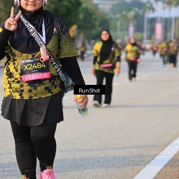 Runner Photo 6996299