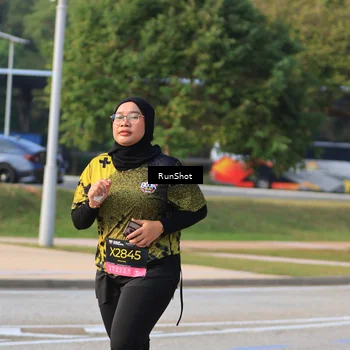 Runner Photo 6996310