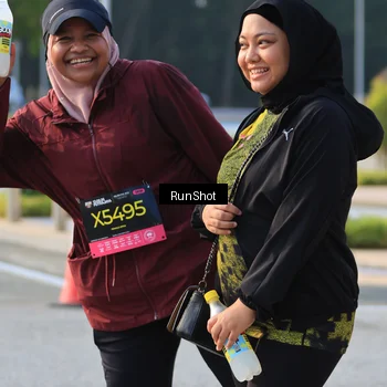 Runner Photo 6996331