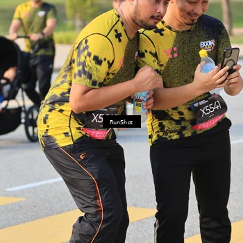 Runner Photo 6996358