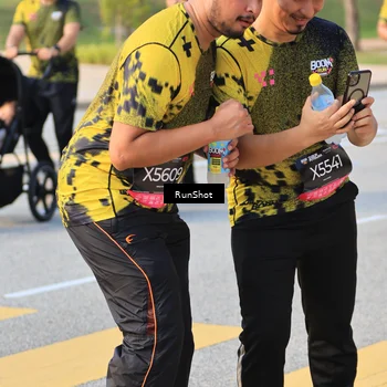 Runner Photo 6996360