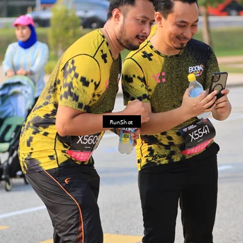 Runner Photo 6996378