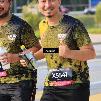 Runner Photo 6996381