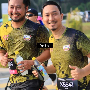Runner Photo 6996390