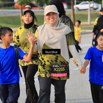 Runner Photo 6996397