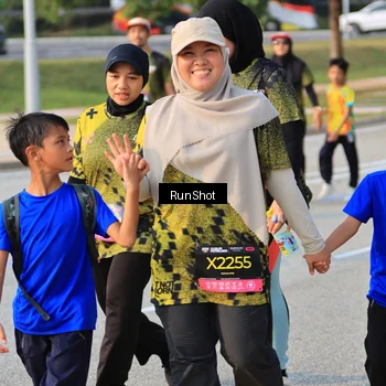 Runner Photo 6996399