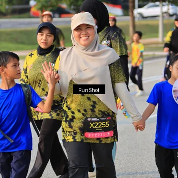 Runner Photo 6996401