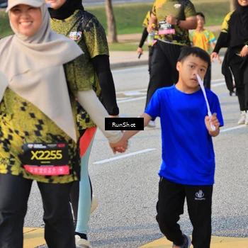 Runner Photo 6996404
