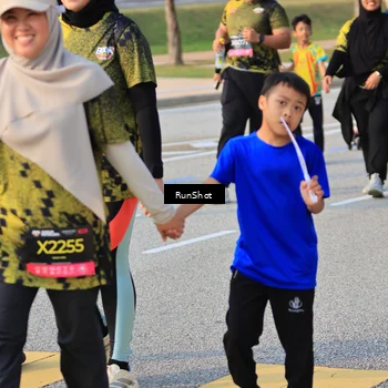 Runner Photo 6996405