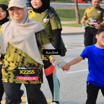 Runner Photo 6996412