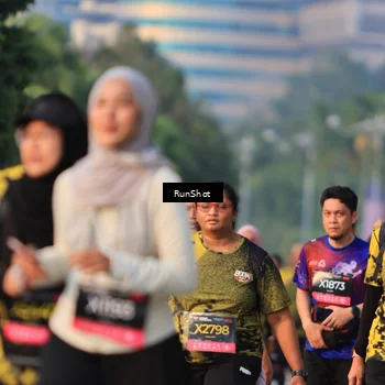 Runner Photo 6996495