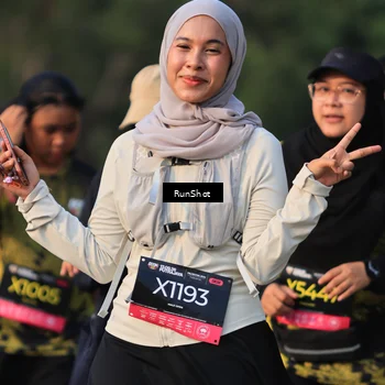 Runner Photo 6996605