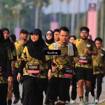 Runner Photo 6996728