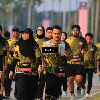 Runner Photo 6996739
