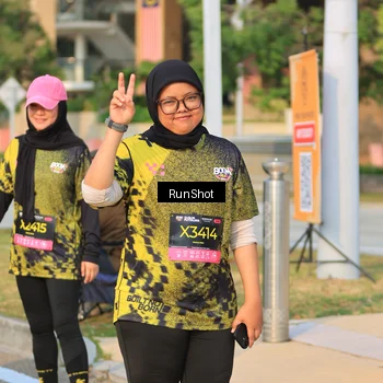 Runner Photo 6996810