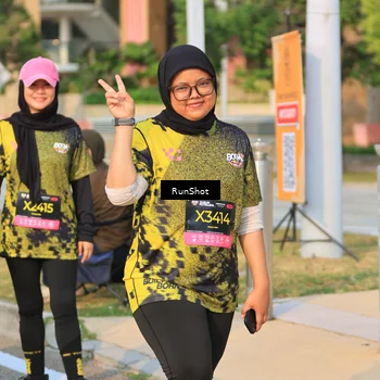 Runner Photo 6996831