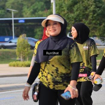 Runner Photo 6996920