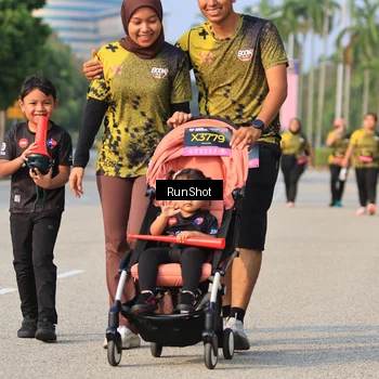 Runner Photo 6997032