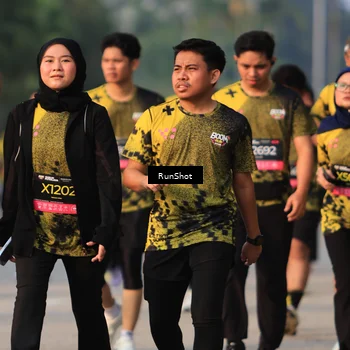 Runner Photo 6997047