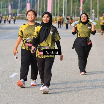 Runner Photo 6997054