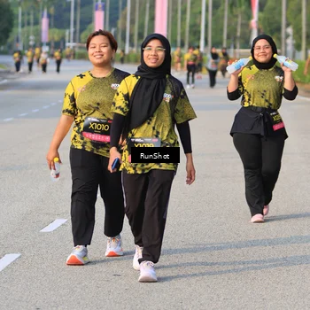 Runner Photo 6997067