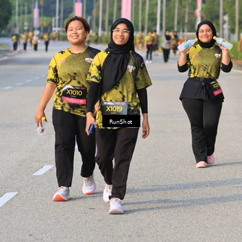 Runner Photo 6997071