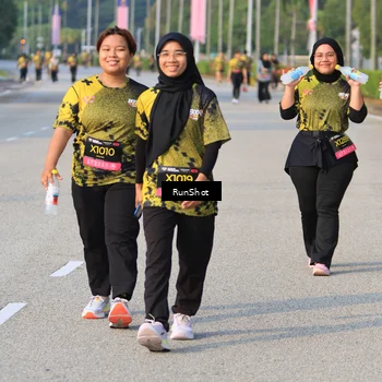 Runner Photo 6997075