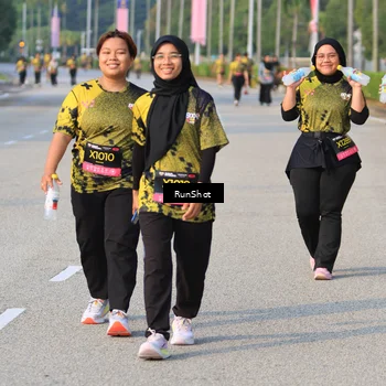 Runner Photo 6997076