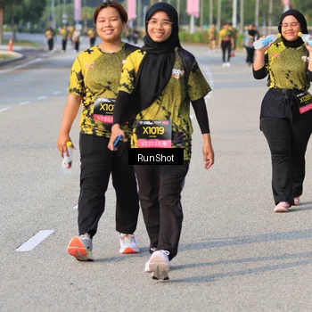 Runner Photo 6997084