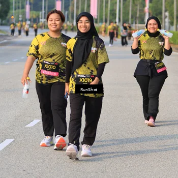 Runner Photo 6997109