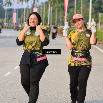Runner Photo 6997112