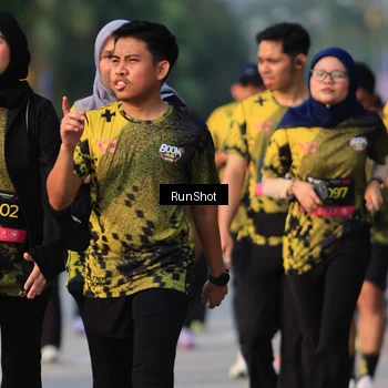 Runner Photo 6997130